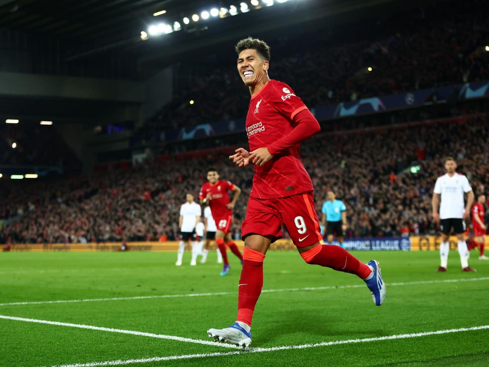 Roberto Firmino, les 4 attaquants de luxe suivis par le Real Madrid pour remplacer Benzema
