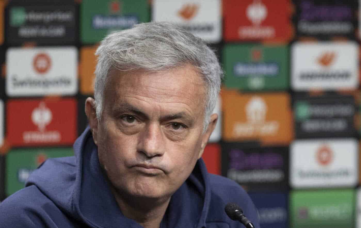 Appelé par Chelsea, José Mourinho répond sans tergiverser : «C’est ma décision»