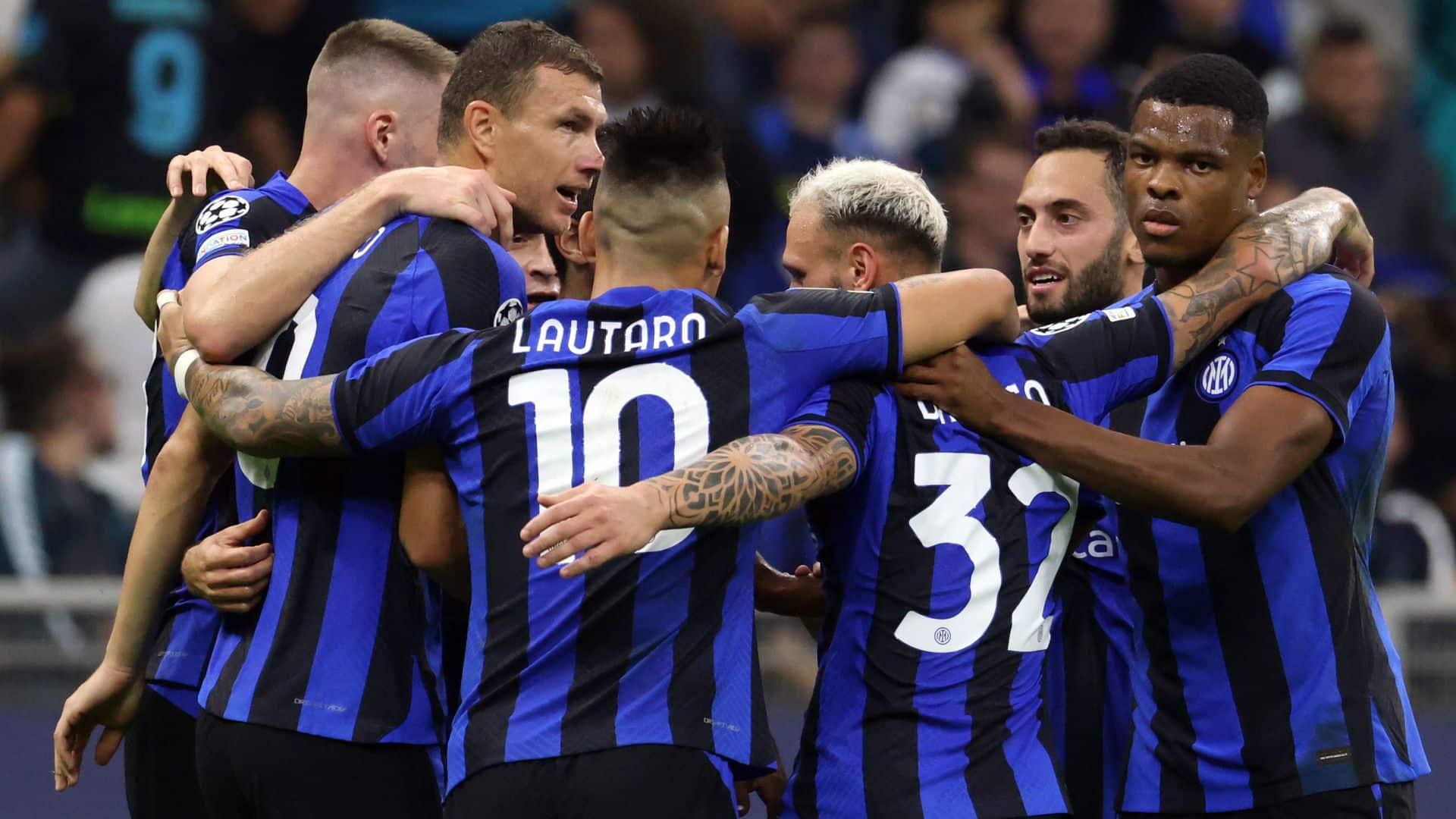 Inter : Les maillots domicile et extérieur pour la saison 2023-24 ont fuité (Photos)