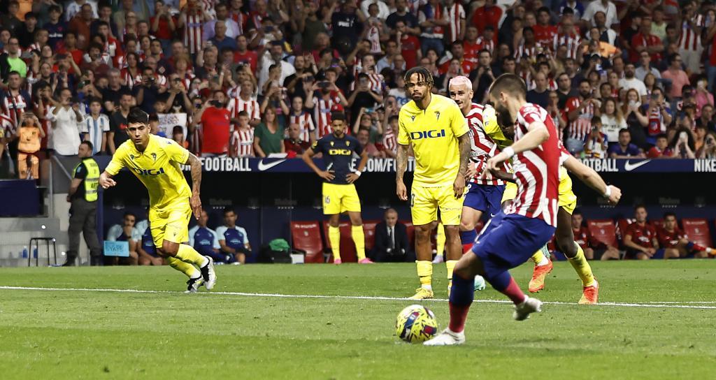 L’Atlético explose Cadix et chipe la deuxième place la Liga au Real Madrid