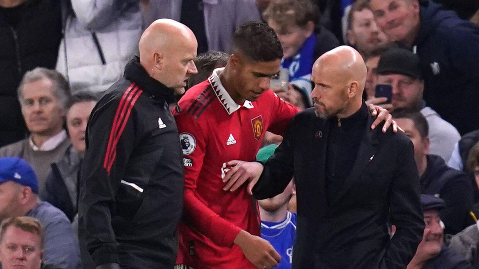 Ten Hag fait le point sur les blessures de Varane