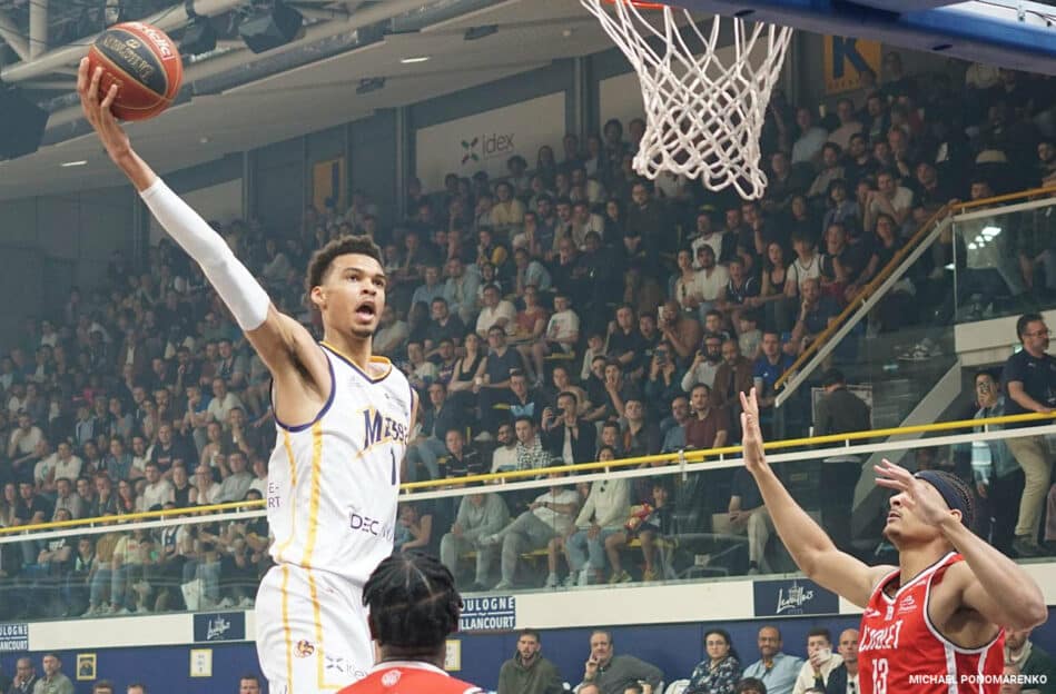 La nouvelle star française du Basket, Victor Wembanyama, affole la NBA et la légende des Bleus, Tony Parker.