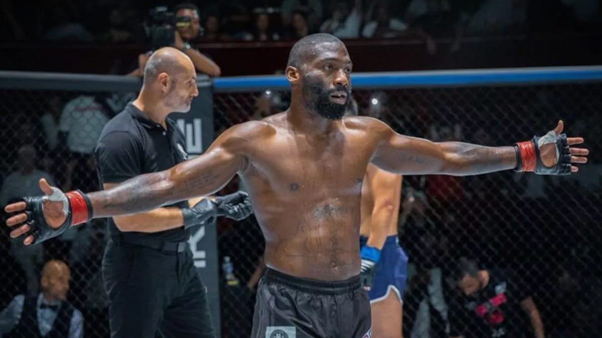 MMA : Cédric Doumbé au PFL plutôt qu’à l’UFC, l’énorme différence de salaire qui a joué