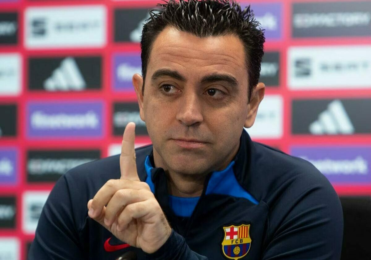 Une cible de Xavi décline le Barça : « Je suis heureux avec mon club »