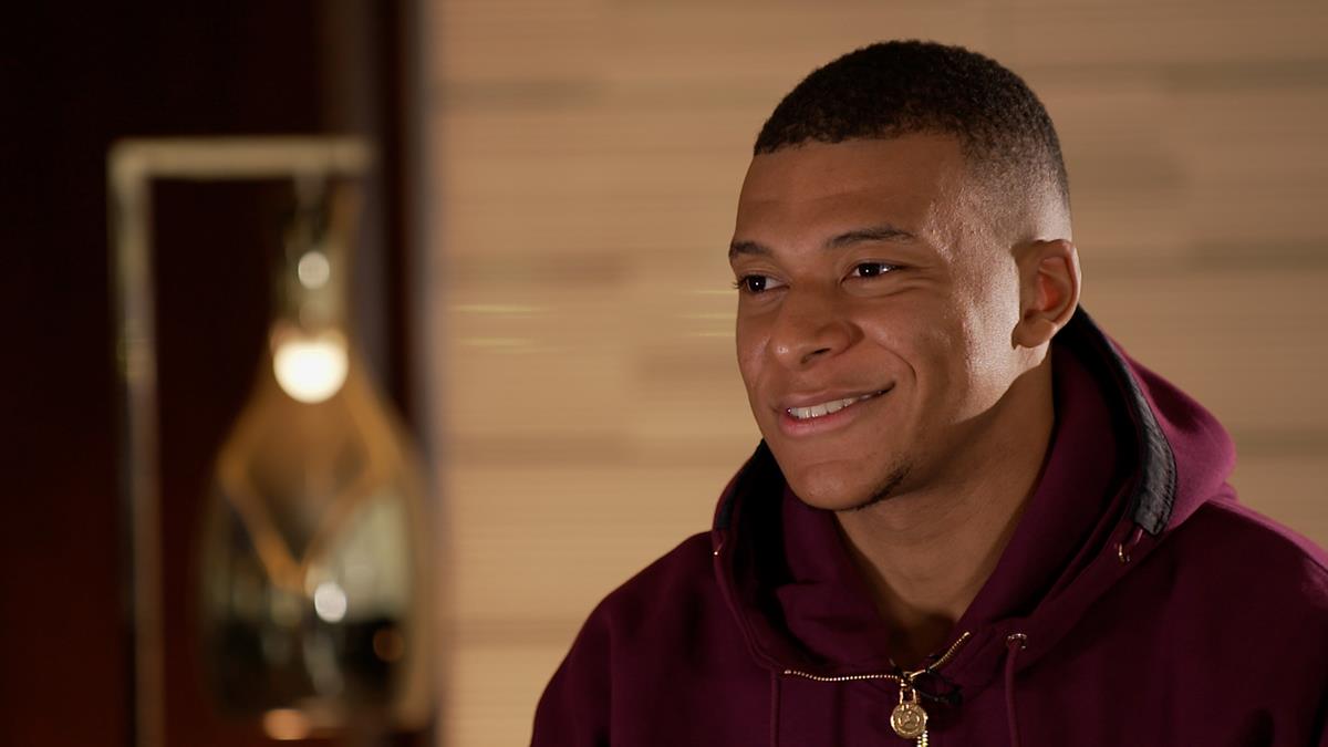 Depuis le Cameroun, la réponse cash de Kylian Mbappé sur son avenir