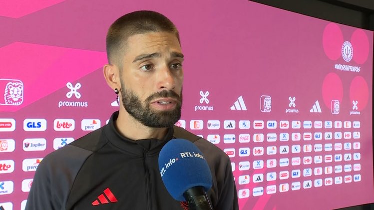 Capitanat gate, Carrasco détruit Courtois, « Tu dois montrer que tu es un leader »