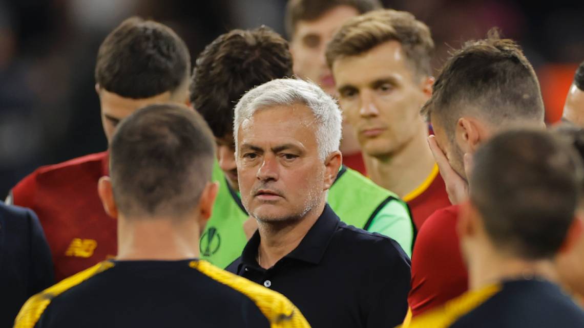 « Ce que Mourinho nous a dit après la finale », un joueur de la Roma balance