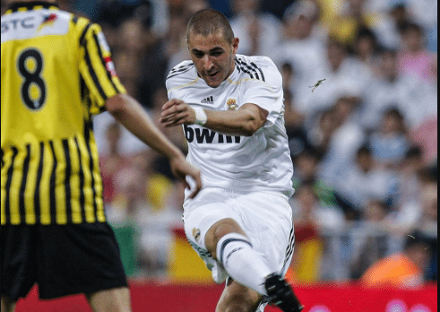 Signe du destin, Benzema a joué son premier match au Bernabeu contre Al Ittihad