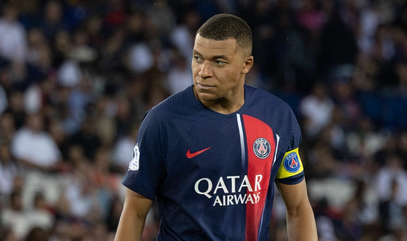 C est une declaration de guerre Mbappe refuse de prolonger avec le PSG Daniel Riolo reagit e1686690749368