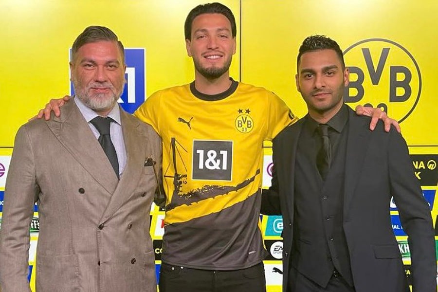 Officiel : Le Borussia Dortmund met le grappin sur Ramy Bensebaini