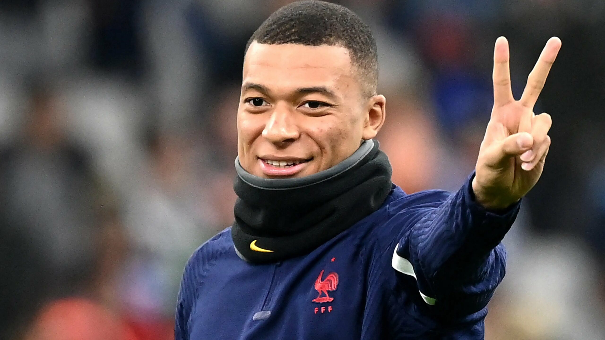 Kylian Mbappé arrive au Cameroun