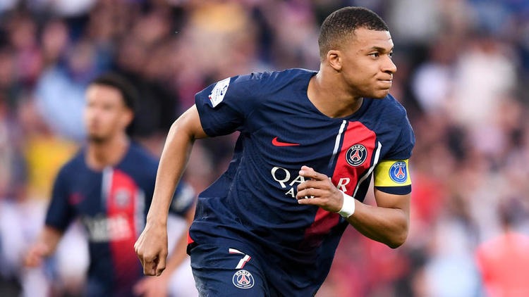 Le grand club qui veut chiper Mbappé au nez et à la barbe du Real Madrid !