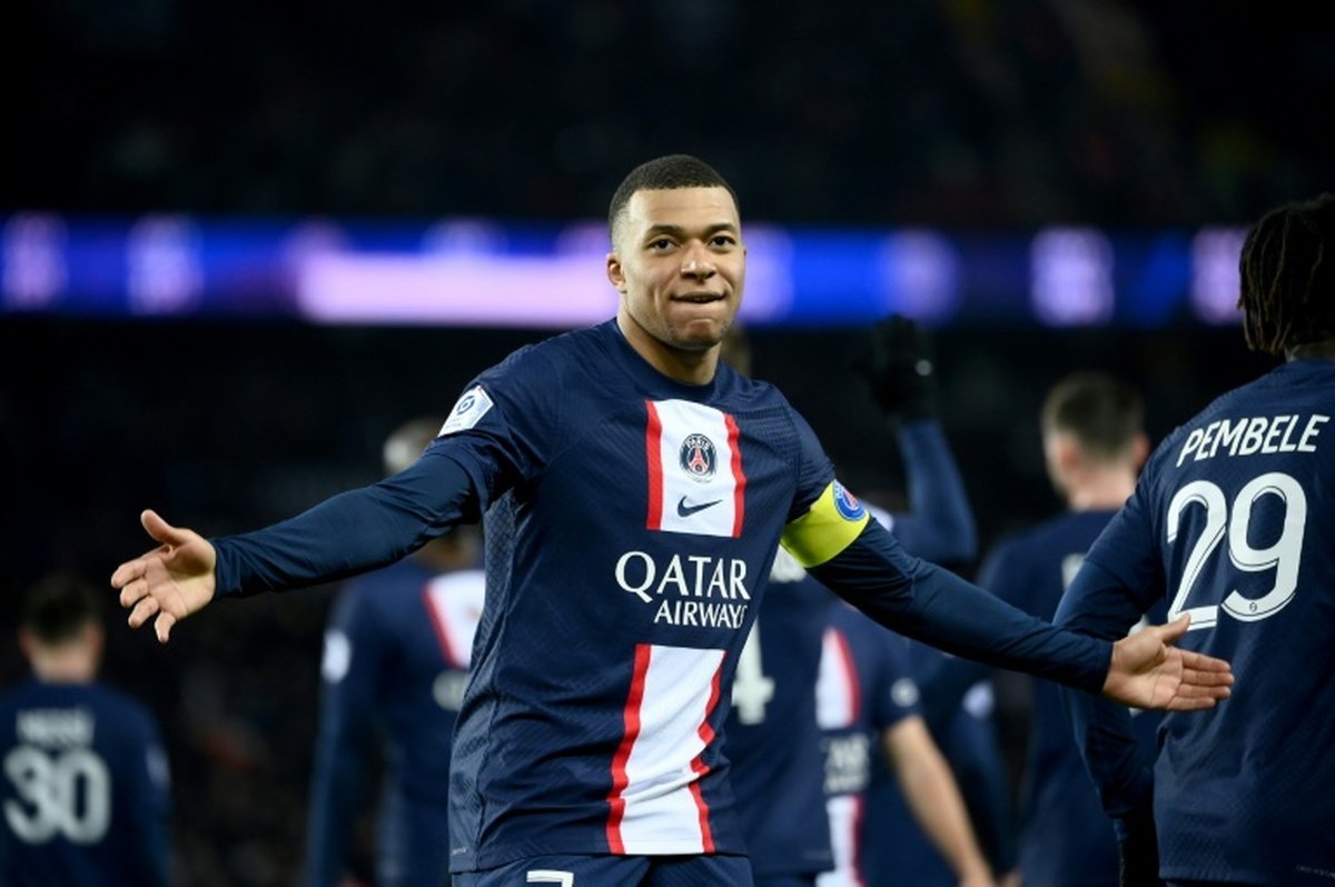 Les fans du Barça en panique face au transfert imminent de Mbappé, « Kylian au Real Madrid sera un… »