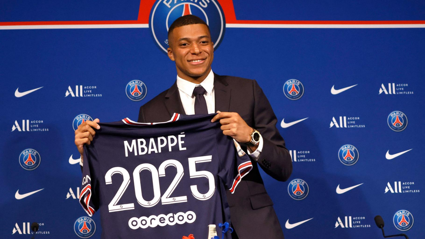 Le club avait inscrit 2025 sur le maillot de Mbappé