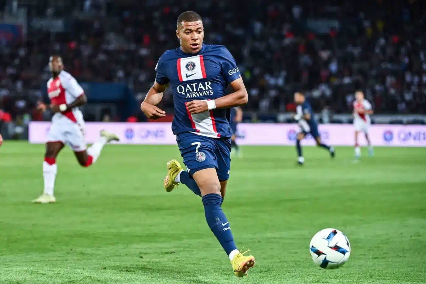 Le PSG lâche une annonce fracassante sur Kylian Mbappé