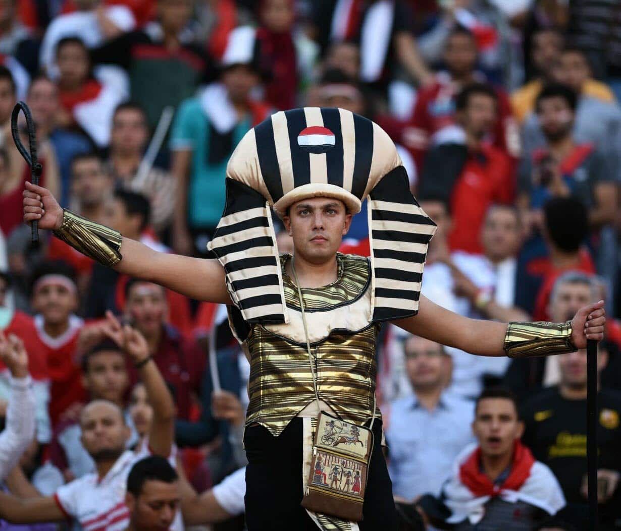 un supporter egyptien devoue a son equipe nationale photo afp 1479077894