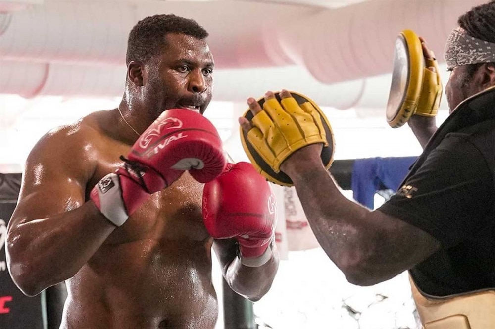 Actuel champion incontesté des Welters, Terence Crawford rabaisse Francis Ngannou : « Ce gars est… »