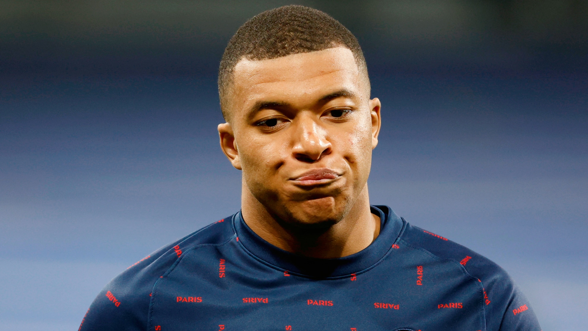 Le PSG retire Mbappé de l’affiche promotionnelle pour sa tournée en Asie