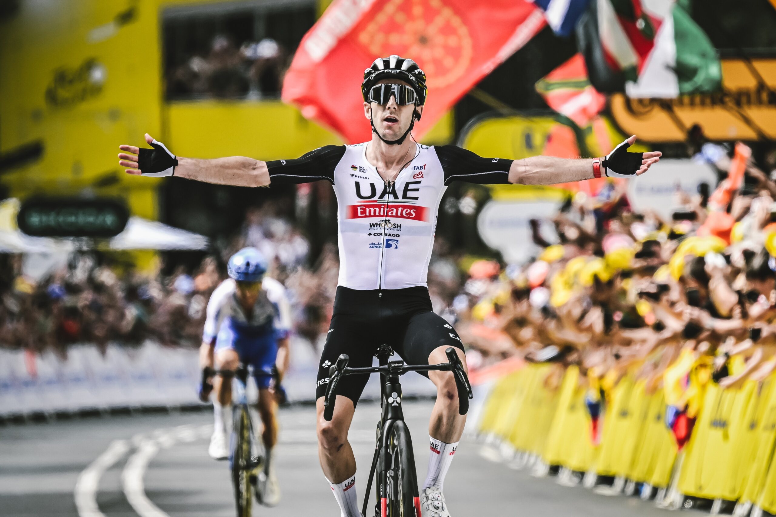 Tour de France : Adam Yate maillot jaune après la première étape !
