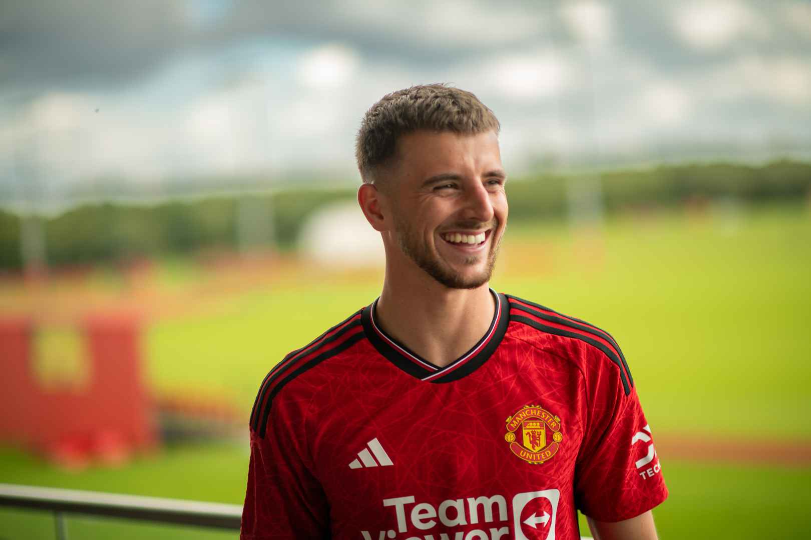 Manchester United : Mason Mount dévoile ses ambitions après son arrivée