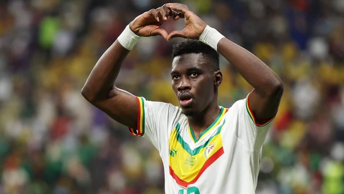 Officiel : Ismaïla Sarr quitte watford et débarque à Marseille