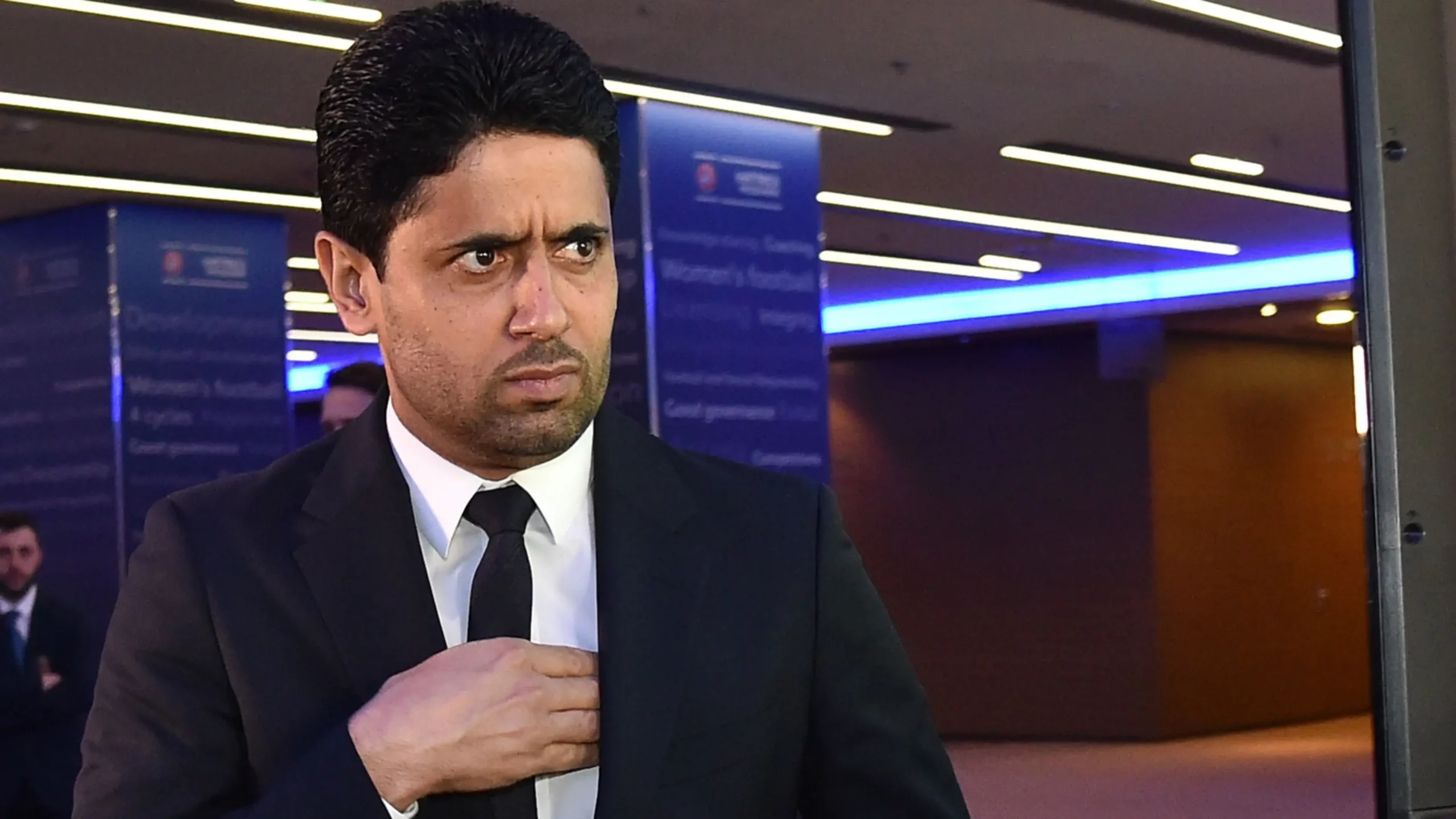 PSG : La vraie raison du retard de Nasser Al-Khelaifi lors de la présentation de Luis Enrique