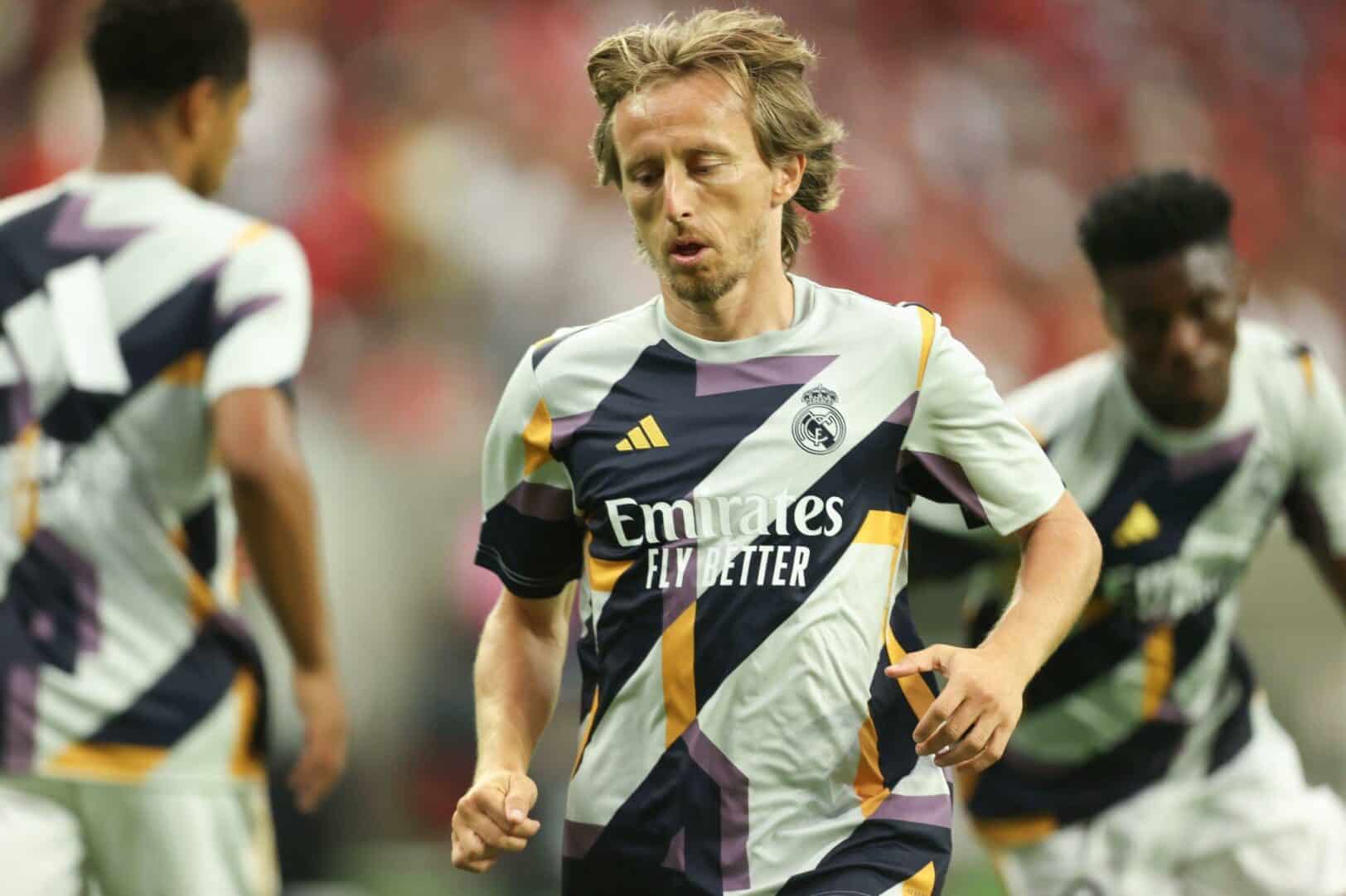 2 - LUKA MODRIĆ