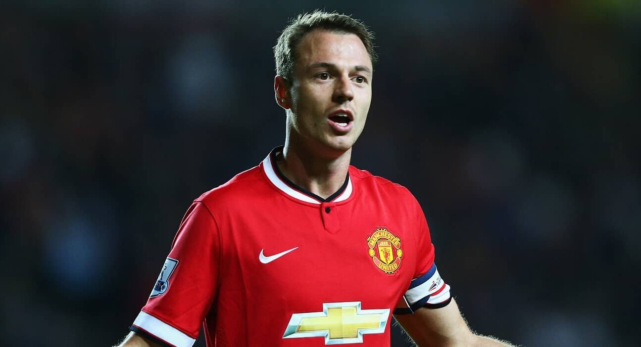 Officiel : Manchester United annonce le retour de Jonny Evans !