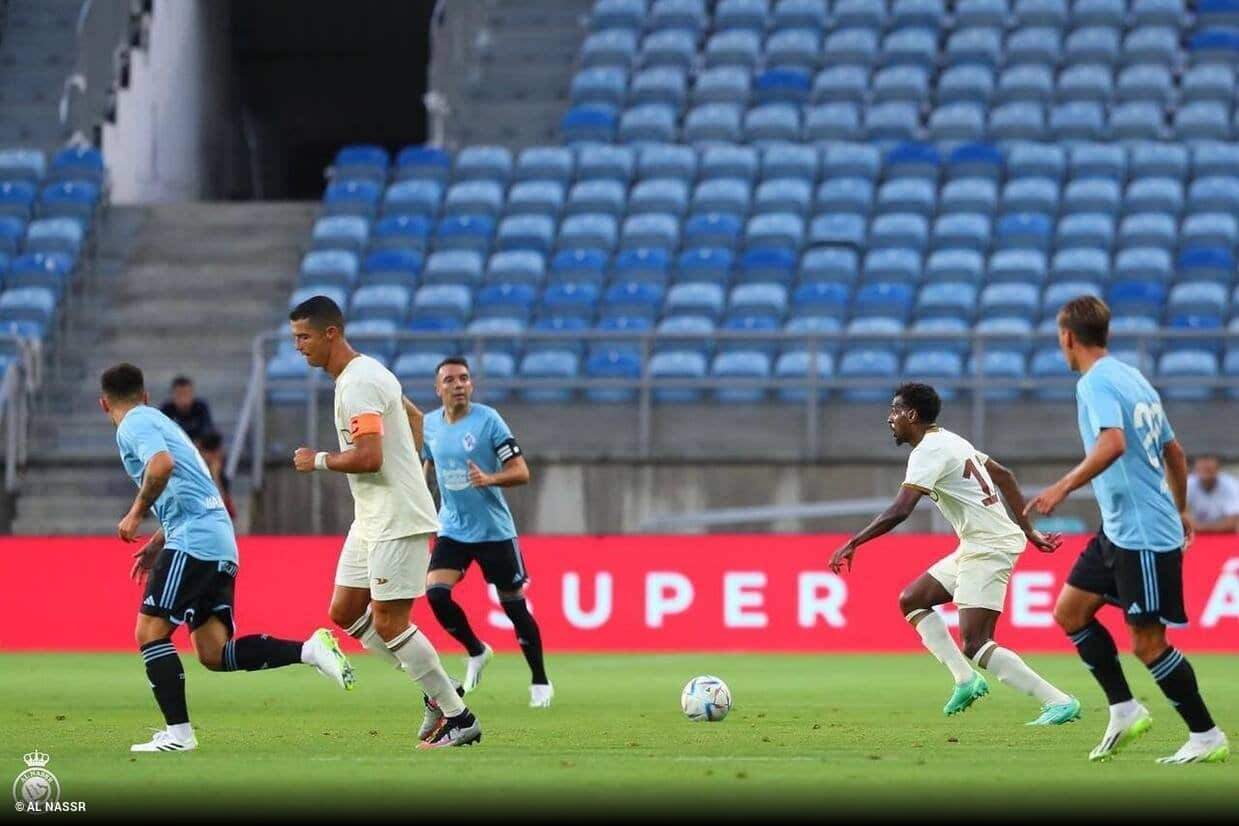 La passe spectaculaire de Ronaldo &agrave; 38 ans enflamme la toile (VIDEO)