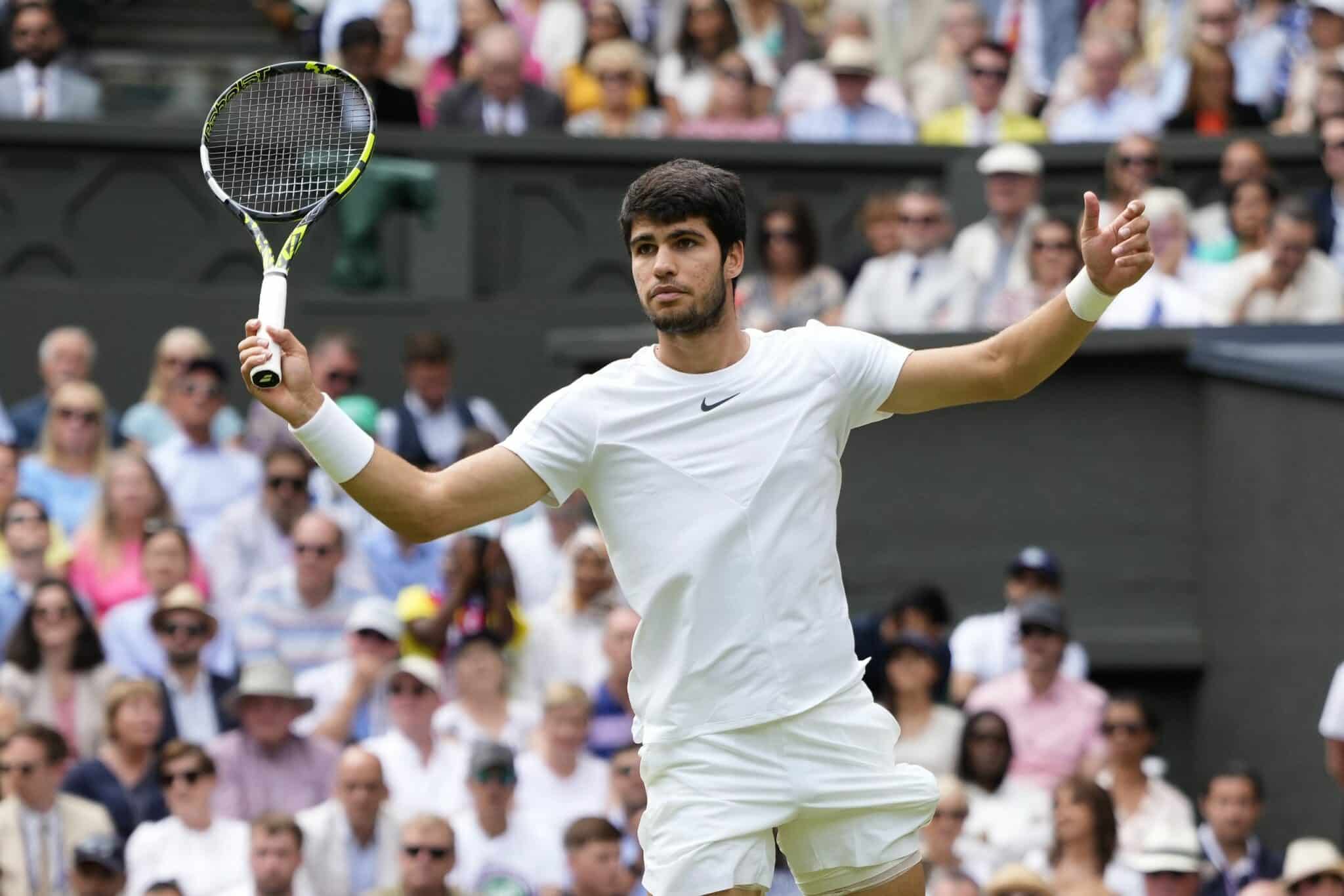 Carlos Alcaraz : L’incroyable fortune du numéro un mondial du tennis à 20 ans !