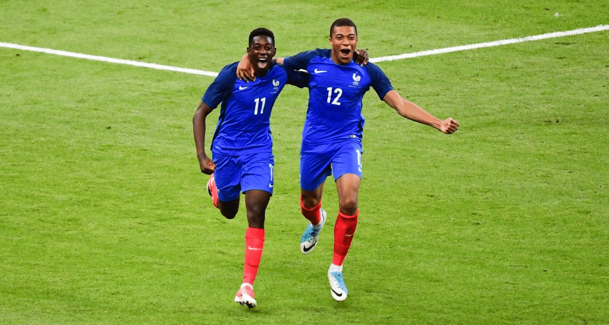 Dembélé avec Mbappé