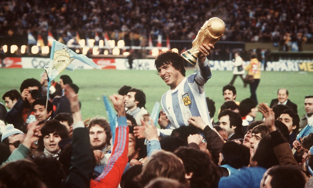 Classement des joueurs qui ont remporté le plus de Coupe du monde 22 Passarella (Argentine) - 1978 / 1986