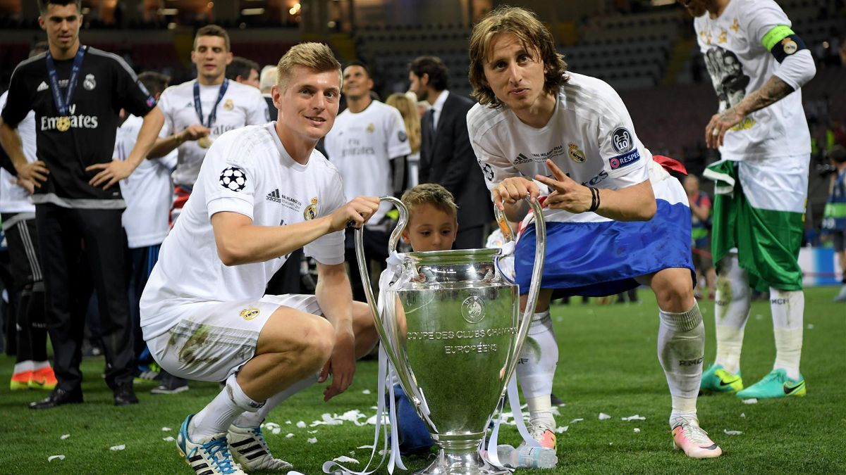 Kroos avec Modric