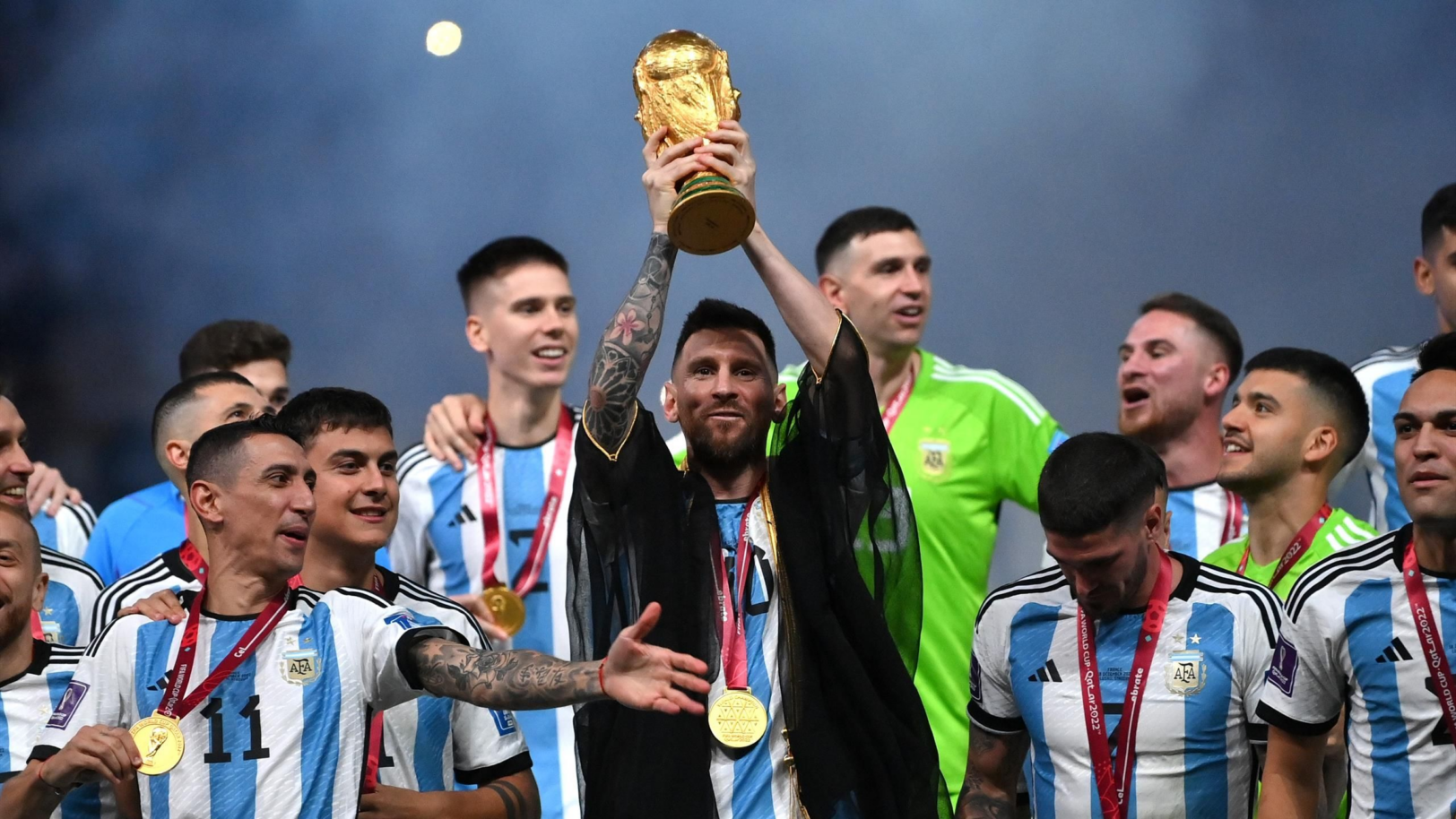 Messi avec la Coupe du monde