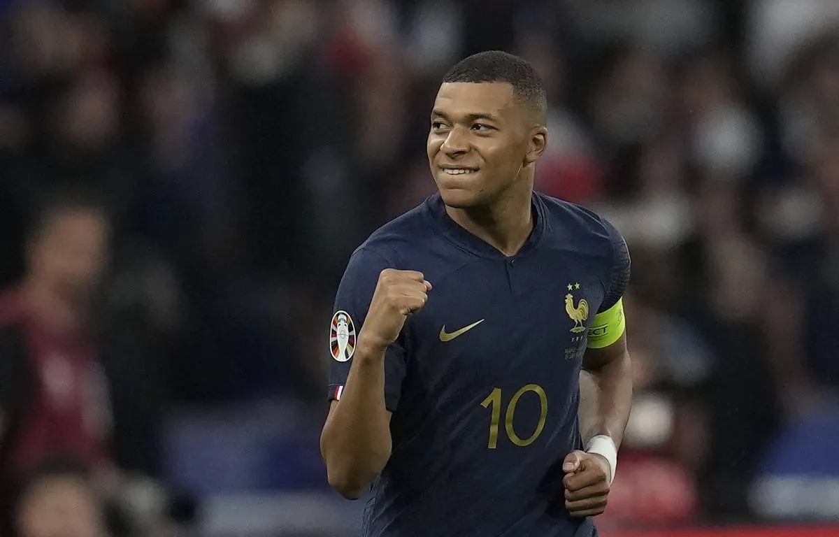 Mbappé 3e, Osimhen 7e, le classement du Ballon d'or 2023 (Afrique Sports) 9 Mbappé