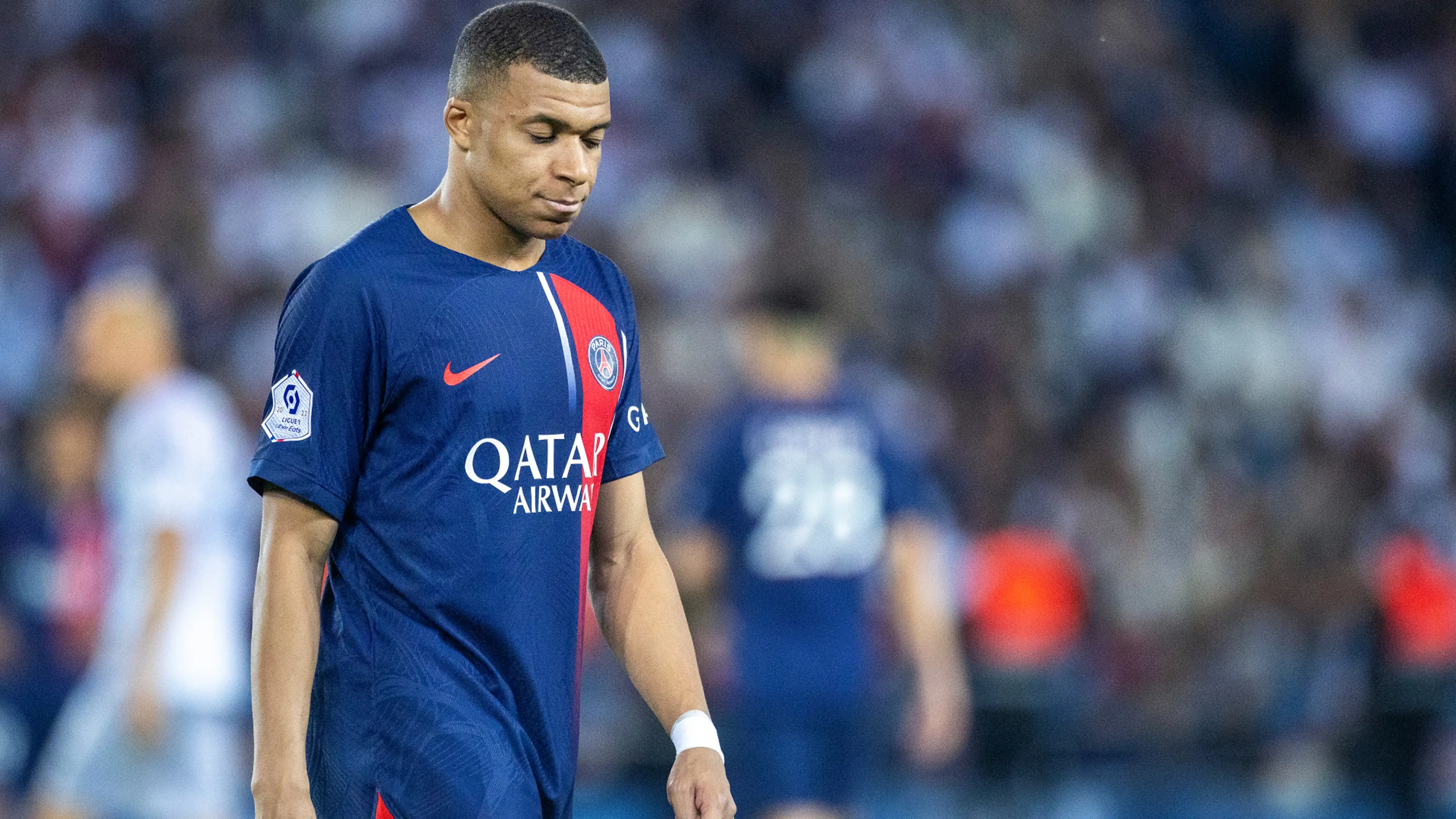 Incroyable, le PSG prend une nouvelle d&eacute;cision radicale contre Mbapp&eacute;