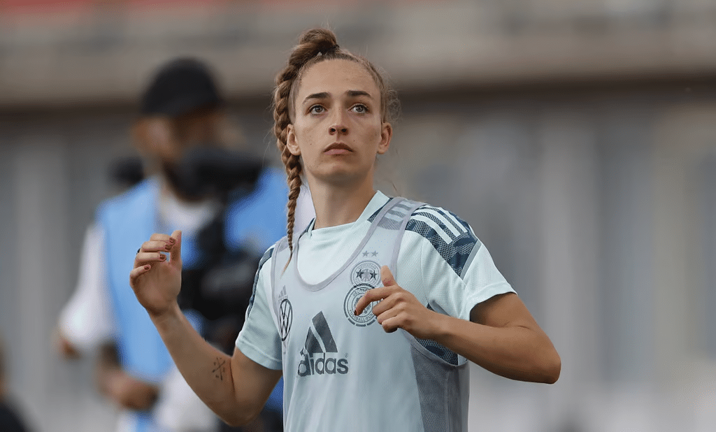 "Je ne connais pas de femme Neymar"