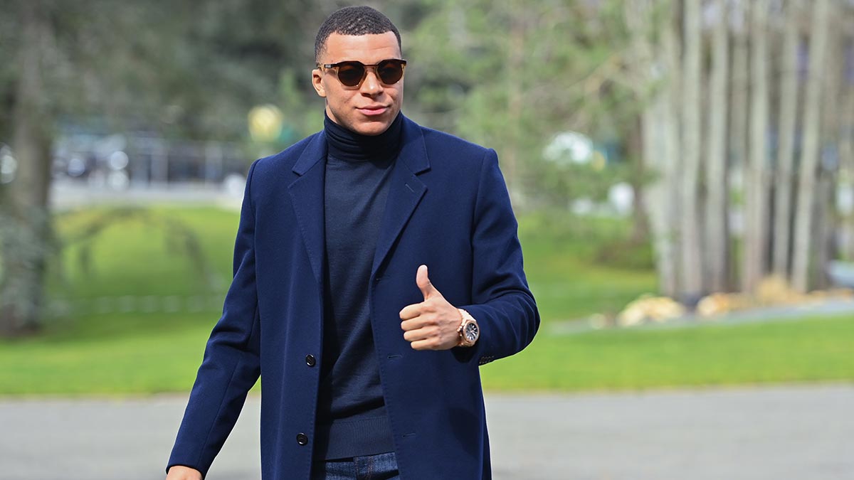 mbappe look france clairefontaine