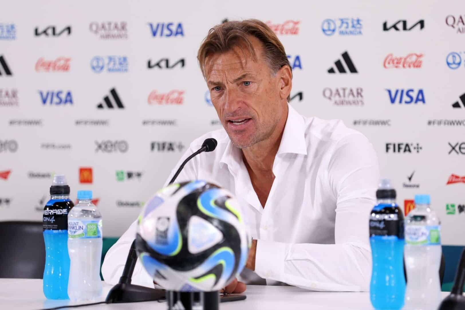 La réaction de Hervé Renard sur l'entrée en lice décevante de l'Equipe de France (F) au Mondial