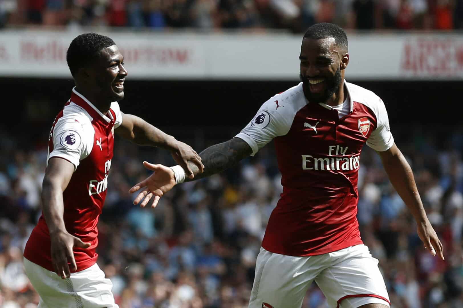 Officiel : L'OL signe un joli renfort d'Arsenal, sa première sortie surprend totalement 3 ol