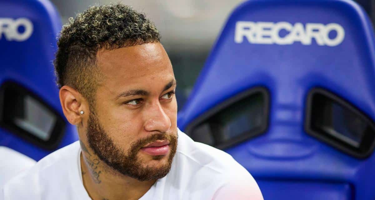 1200 L psg neymar tente tout pour retourner au bara