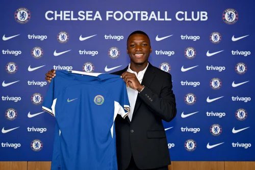 OFFICIEL : Moises Caicedo débarque à Chelsea