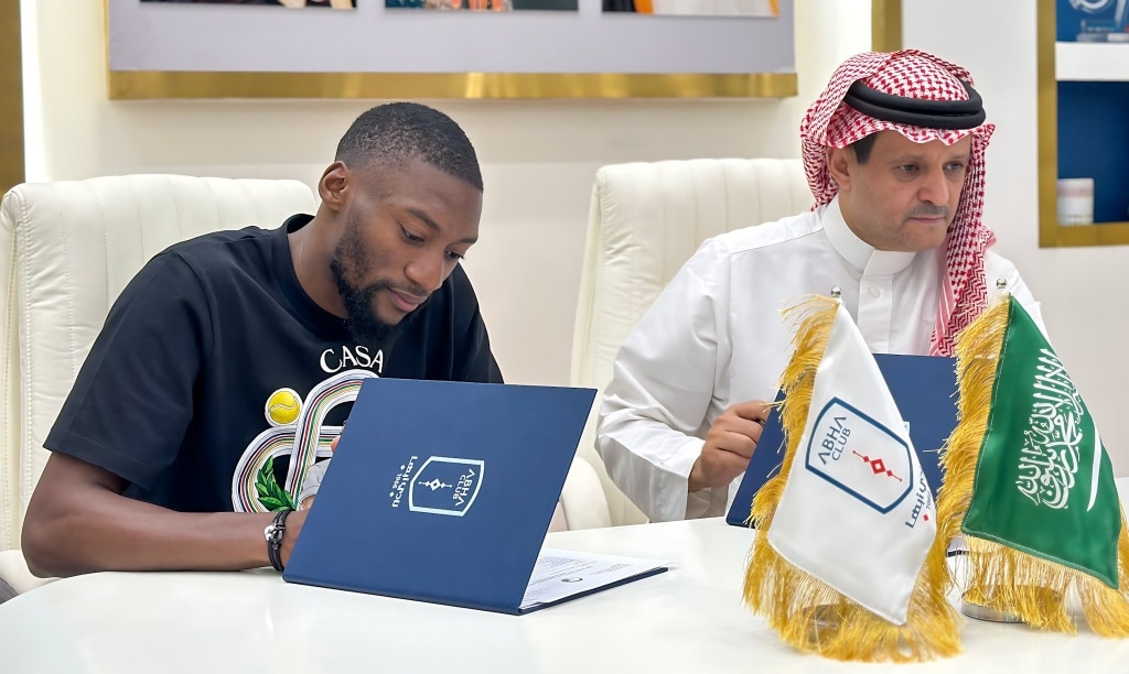 OFFICIEL : Toko Ekambi quitte l’OL et rejoint Cristiano Ronaldo en Arabie Saoudite !