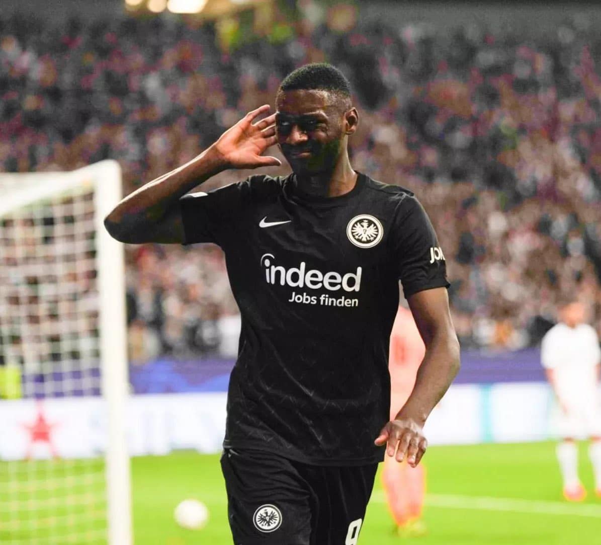 Approché par le PSG, Kolo Muani prend la parole et fait une demande à Francfort 2 20230829 211110