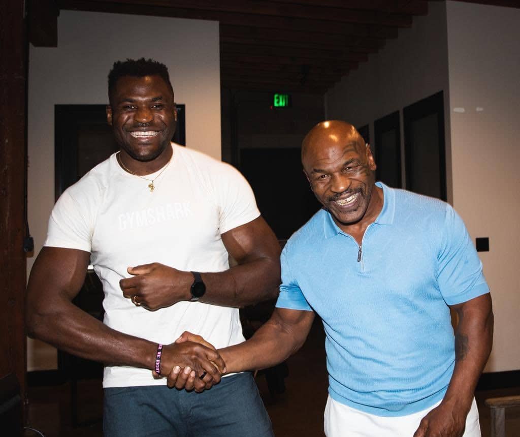 Officiel : Mike Tyson est le coach de Francis Ngannou pour le choc contre Tyson Fury !