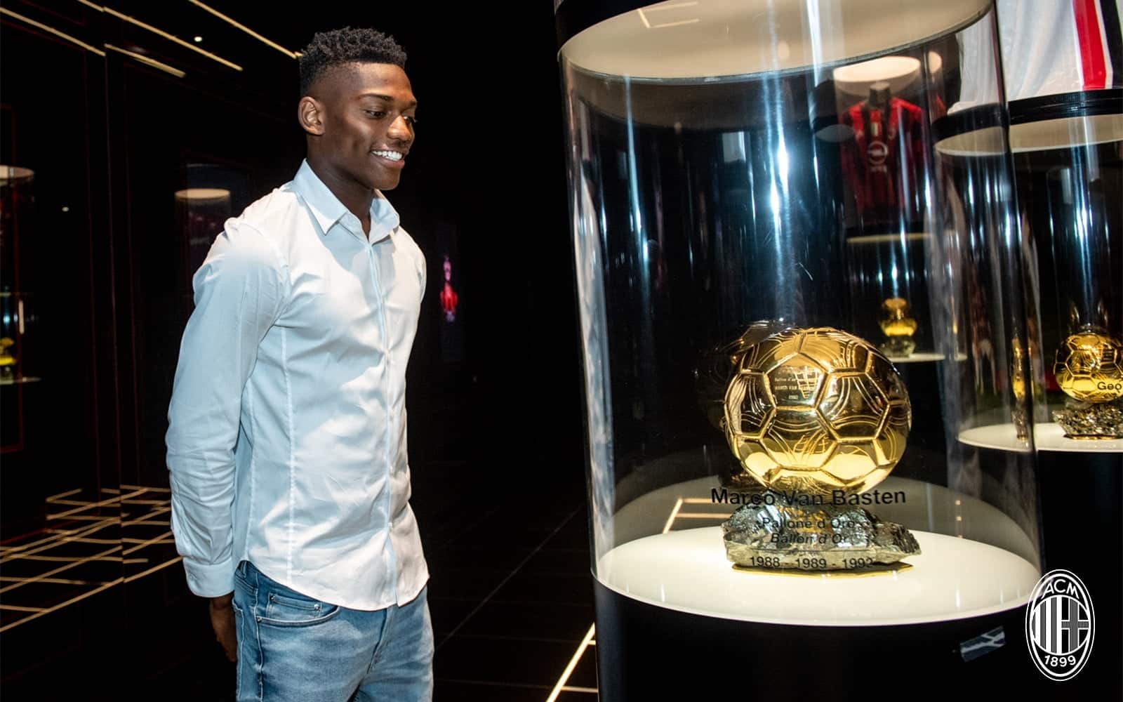 Rafael Leao vise le Ballon d’Or