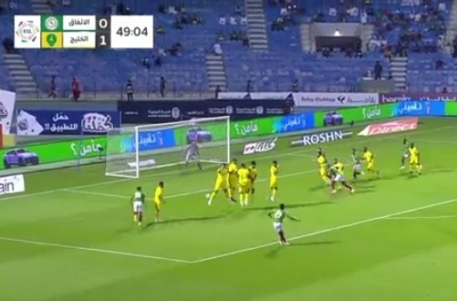 VIDÉO : Un coup franc à la CR7, Gerrard et Al Ettifaq arrachent le nul à domicile !