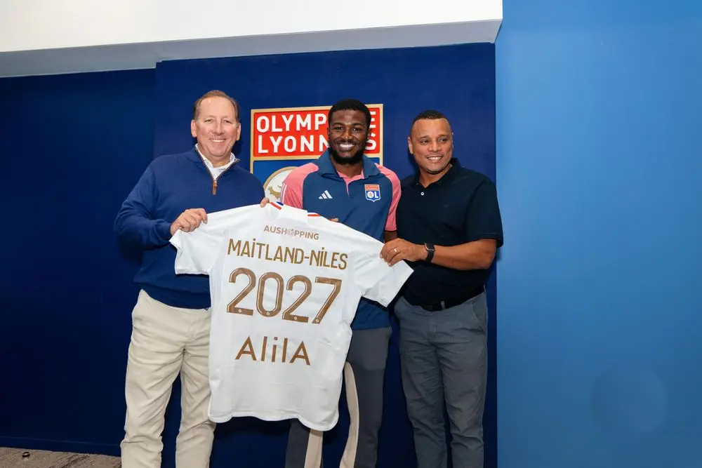 Officiel : L'OL signe un joli renfort d'Arsenal, sa première sortie surprend totalement 2 ol