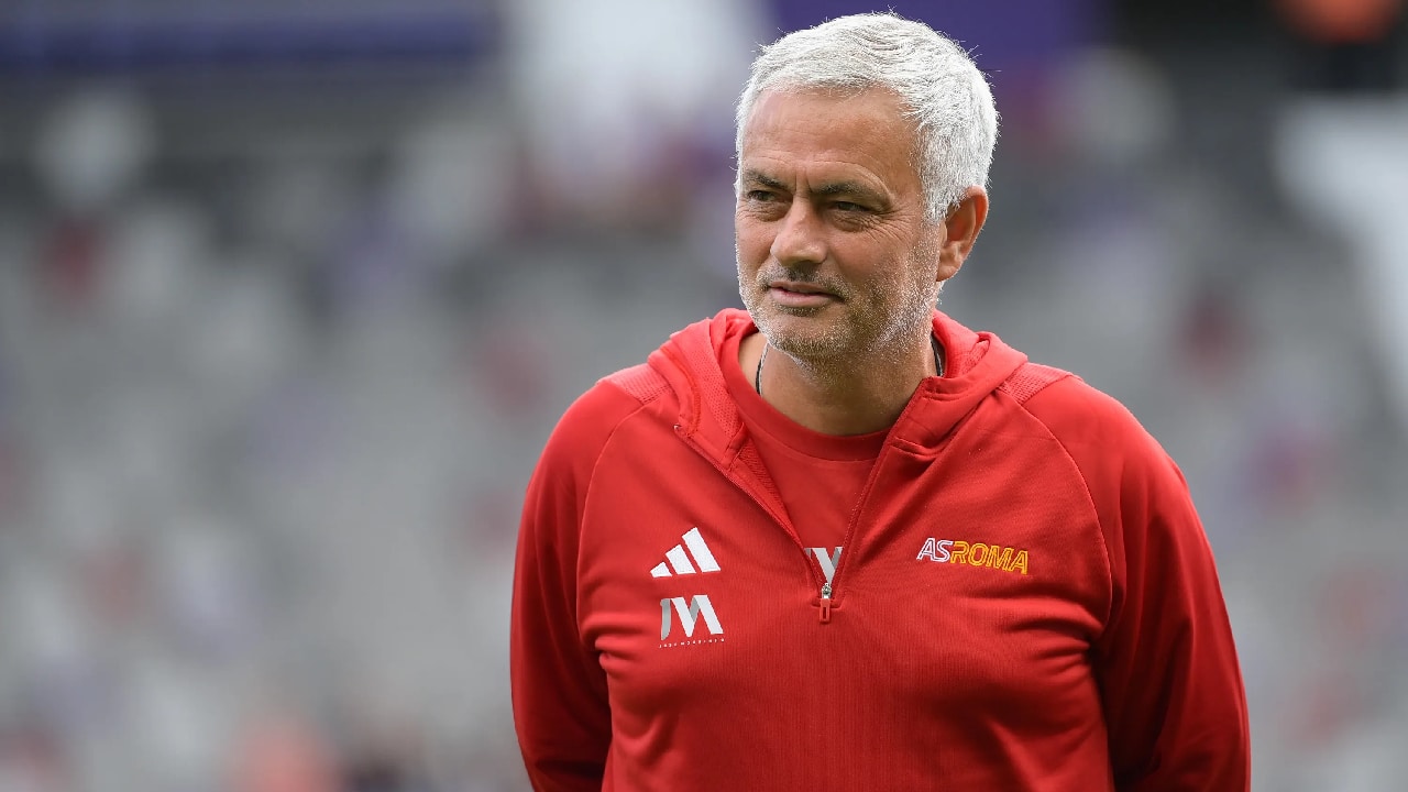 Mourinho écarte Guardiola, Klopp et désigne le meilleur entraîneur actuel : "Je suis son fan et…"