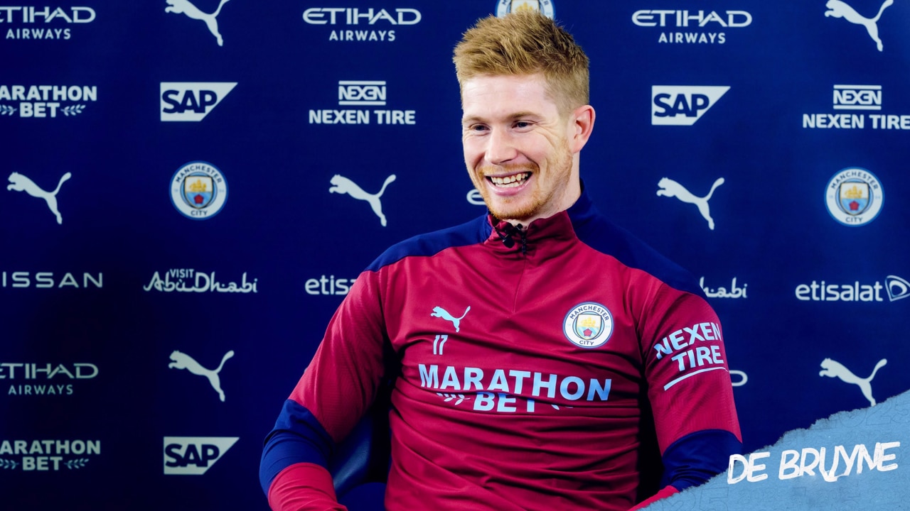 « C’est une machine créative à buts », aucun Citizen, De Bruyne choisit son meilleur créateur en Premier League.